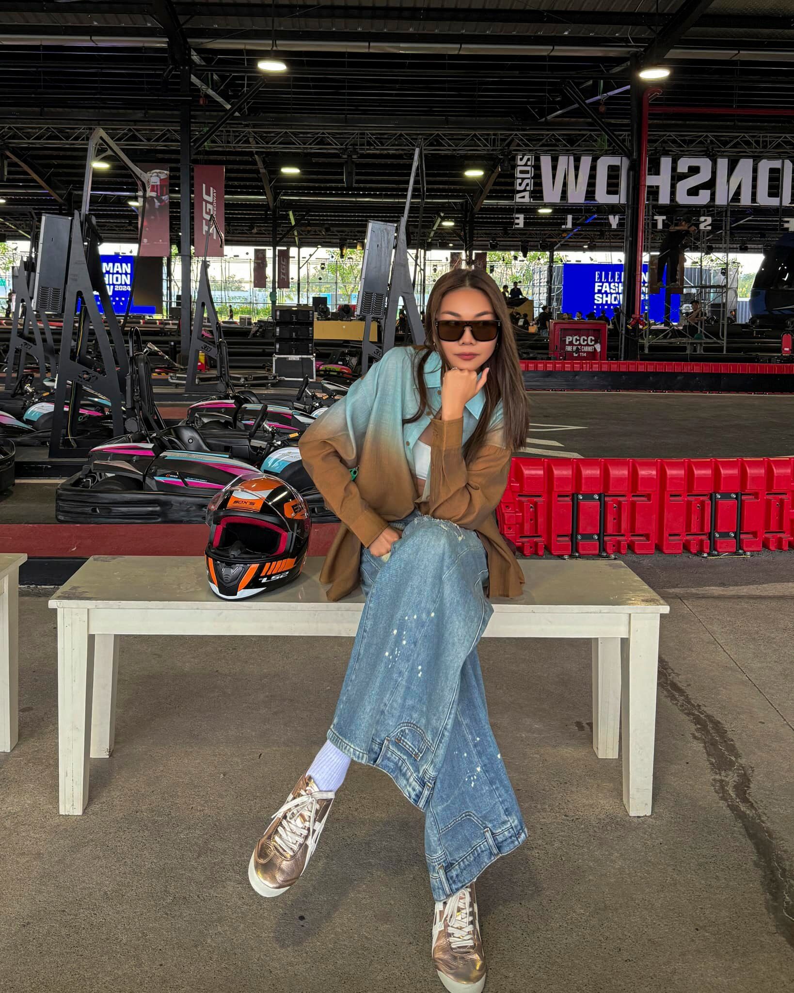 Phụ nữ U40 nên có 3 kiểu quần này trong tủ, vừa không lỗi mốt lại cực kỳ tôn dáng - 4