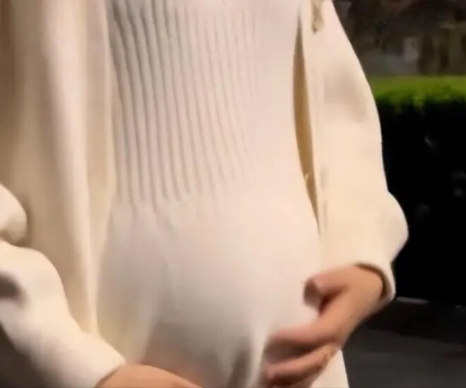 Bà bầu 37 tuổi quyết định không vận động để dưỡng thai.