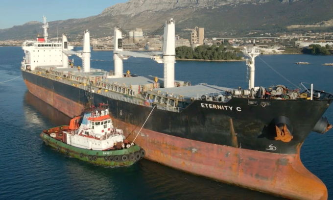 Tàu hàng Eternity C tại Croatia tháng 1/2023. Ảnh: AP