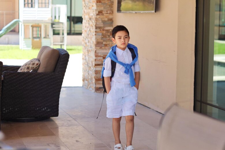 Thần thái tổng tài nhí của Thiên Từ khiến nhiều người trầm trồ.