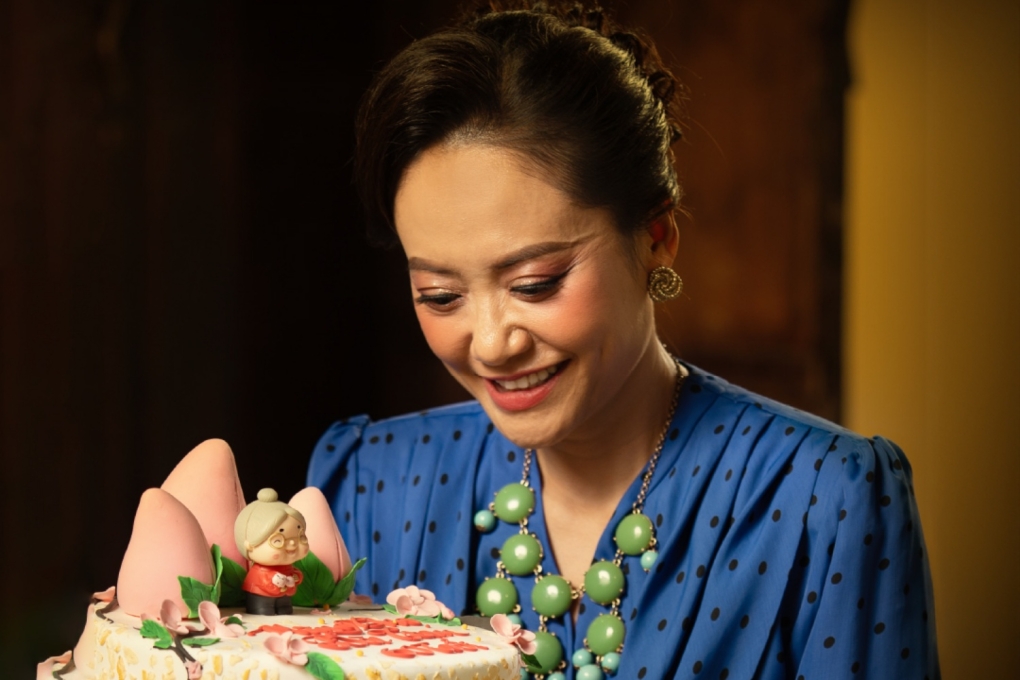 Tạo hình nhân vật mới của Hồng Ánh trong Phá đám: Sinh nhật mẹ. Ảnh: Thanh Huyền