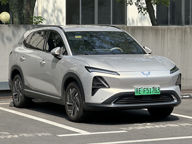 Chevrolet Captiva ‘ăn xăng’ là quá khứ rồi, hãng làm hẳn bản chạy điện hoàn toàn mới: Lõi xe Trung Quốc, có thể chạy hơn 500km/sạc- Ảnh 5.