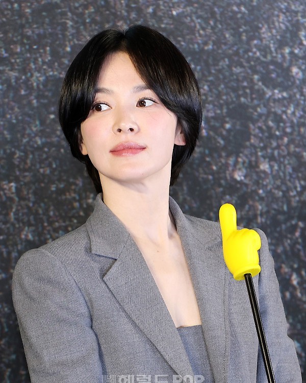 Quốc bảo nhan sắc xứ Hàn từng tiết lộ việc rửa mặt bằng sữa tươi. 