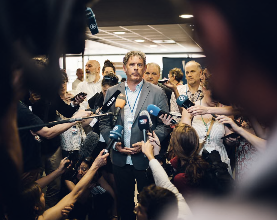 Brian Sandberg là một trong 39 nhà nghiên cứu người Mỹ lọt vào danh sách rút gọn cho chương trình học thuật tại Đại học Aix-Marseille, Pháp. Ảnh: Giacometti/The Guardian