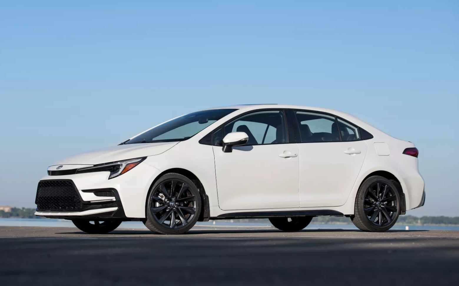 Toyota Corolla 2026 ra mắt: ADAS xịn hơn, tiện nghi nâng cấp có điểm giống Altis tại Việt Nam- Ảnh 6.