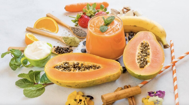 Đu đủ mang lại hiệu quả tốt trong việc hỗ trợ tiêu hóa, giúp phân giải protein và giảm các triệu chứng khó tiêu. Ngoài ra, đu đủ còn giàu vitamin C, A và các chất chống oxy hóa, giúp tăng cường hệ miễn dịch, làm đẹp da và hỗ trợ thị lực.