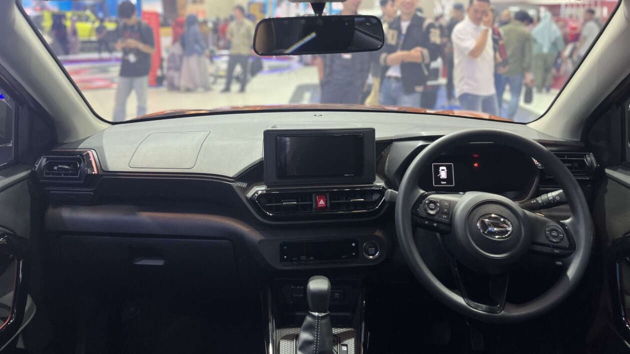 'Toyota Raize' bổ sung bản đặc biệt: Hai tông màu, giới hạn chỉ 10 chiếc, giá quy đổi chỉ gần 400 triệu đồng- Ảnh 6.