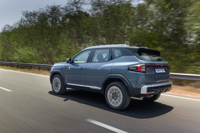 Nissan Tekton ra mắt: Xe gầm cao cỡ B giá quy đổi từ 316 triệu, trang bị cần số điện tử, màn hình tích hợp sẵn Google - Ảnh 9.