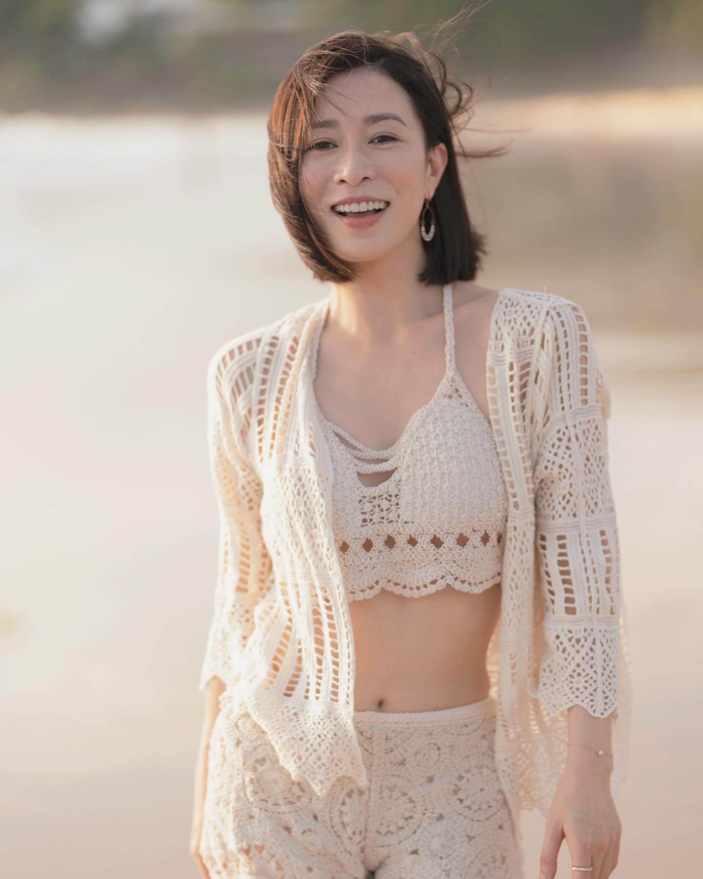 Con gái doanh nhân xuất nhập khẩu vượt biến cố trở thành Á hậu giàu có, 51 tuổi chưa chồng đẹp như gái 30 - 10