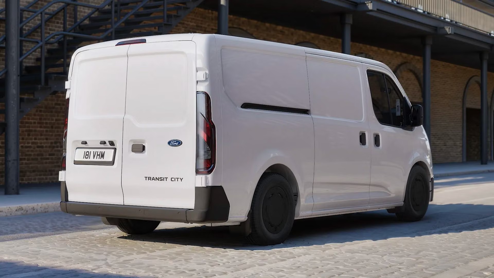 Ford Transit City - Phiên bản tối ưu chở hàng nhưng có hẳn màn hình lớn, ADAS, động cơ điện chạy hơn 380km/sạc - Ảnh 6.