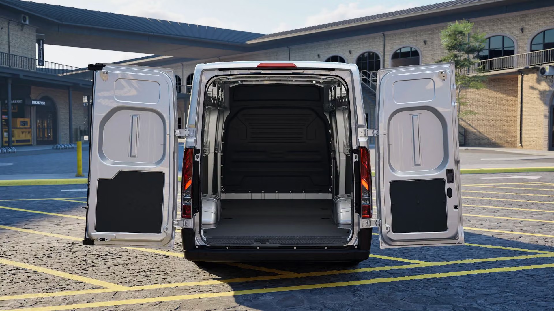 Ford Transit City - Phiên bản tối ưu chở hàng nhưng có hẳn màn hình lớn, ADAS, động cơ điện chạy hơn 380km/sạc - Ảnh 7.