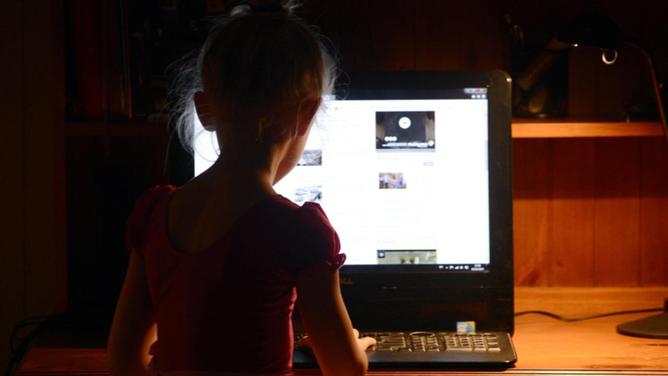 Young people are increasingly likely to become short-sighted as they spend more time at screens. (Dan Peled/AAP PHOTOS)