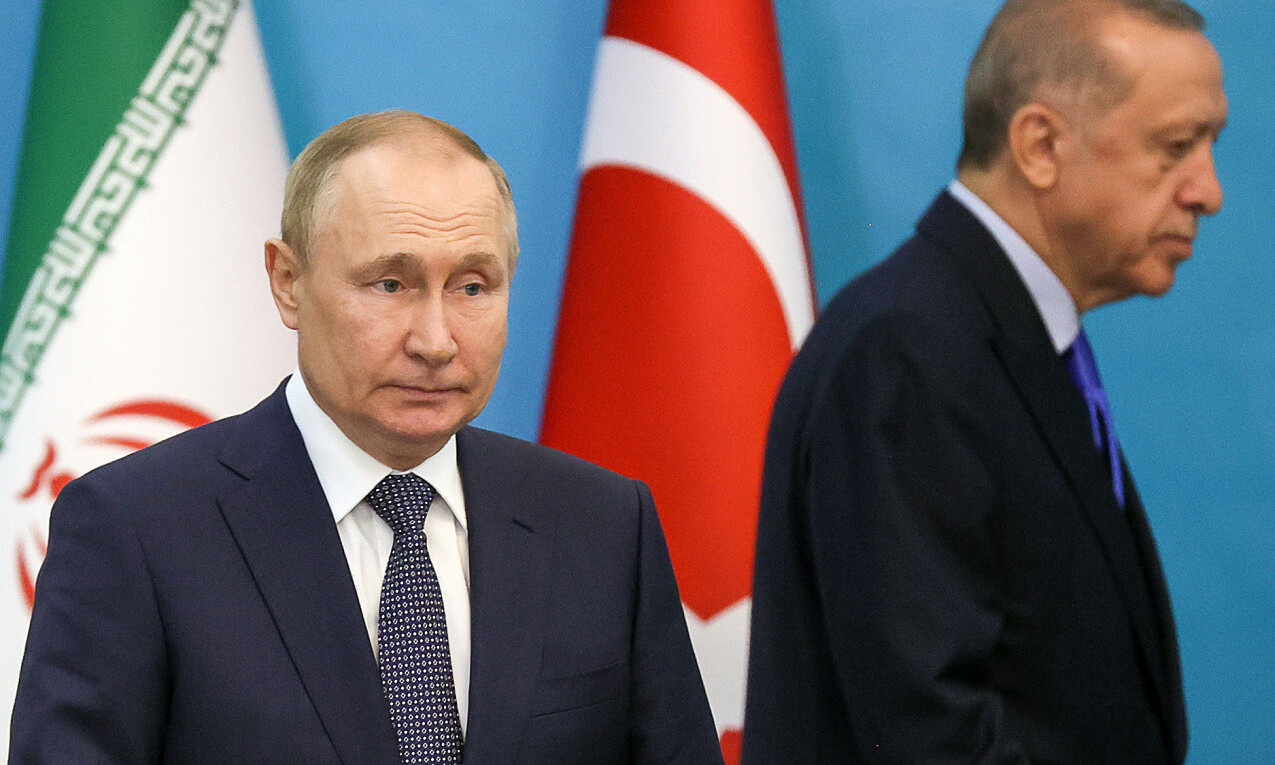 Tổng thống Nga Vladimir Putin (trái) và Tổng thống Thổ Nhĩ Kỳ Recep Tayyip Erdogan tại Iran hôm 19/7. Ảnh: TASS.