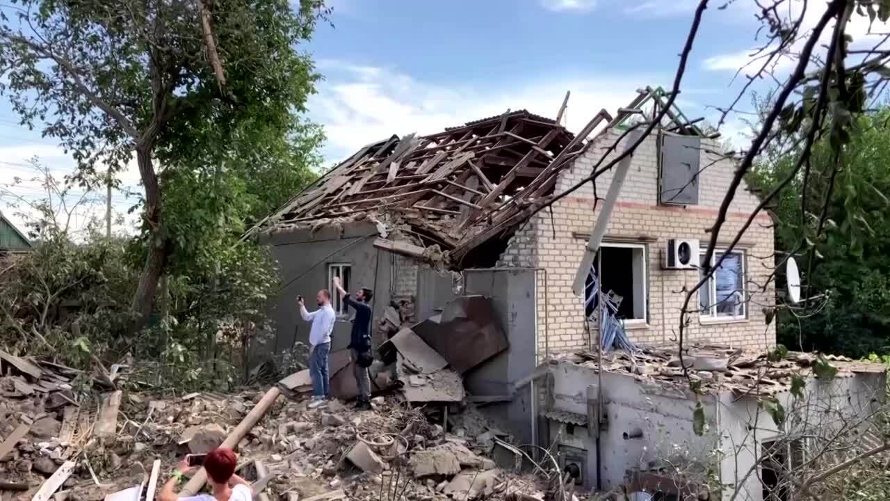 Thiệt hại sau cuộc không kích ở ngoại ô Zaporizhzhia