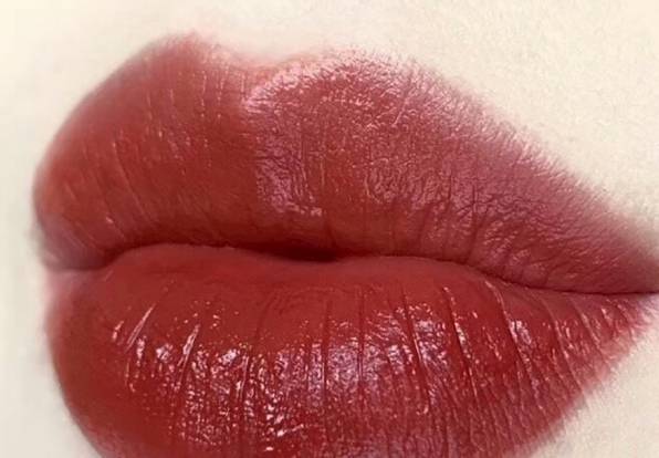 Trắc nghiệm tâm lý: Màu son yêu thích nhất tiết lộ con người sâu bên trong bạn - 1