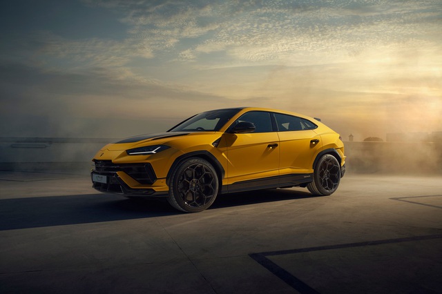 Lamborghini Urus Performante ra mắt: Siêu SUV nhẹ hơn, mạnh hơn bao giờ hết - Ảnh 6.