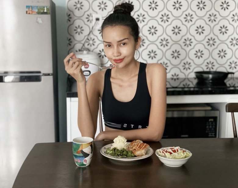 Hoa hậu Hoàn vũ Ngọc Châu chỉ dám ăn 200g thịt gà mỗi ngày để giữ dáng - 8