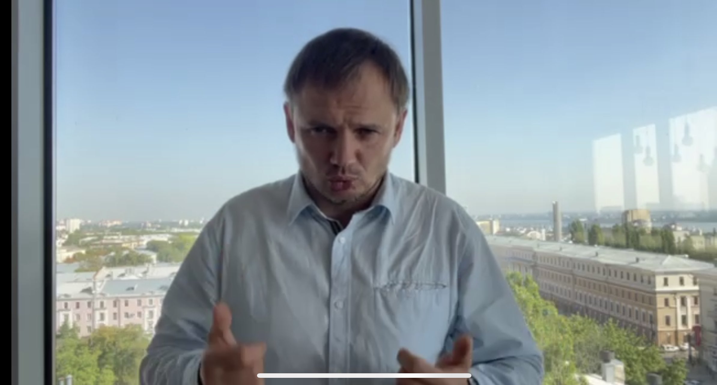 Hình ảnh Kirill Stremousov, phó lãnh đạo khu vực Kherson, được Serhii Sternenko đăng trên Twitter ngày 30/8. Ảnh: Twitter/ Serhii Sternenko.