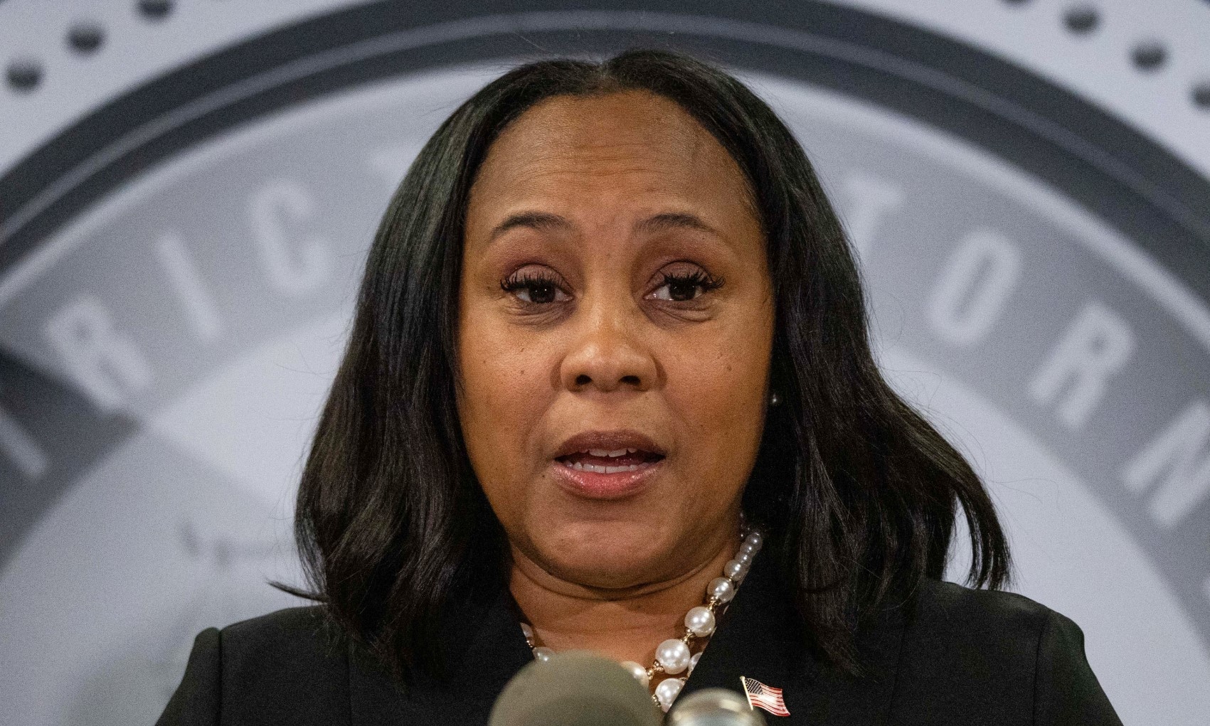 Công tố viên Fani Willis tại Atlanta, Georgia, Mỹ, hôm 14/8. Ảnh: AFP