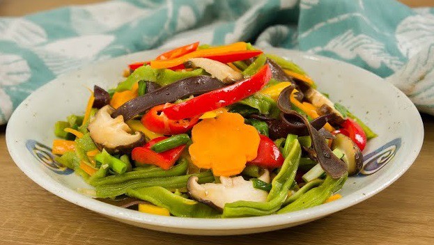 Loại rau xưa chỉ dành cho vua chúa, nay có bạt ngàn để cả năm không hỏng nhưng người Việt ít ai ăn - 1