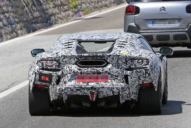 Hậu duệ Lamborghini Huracan chốt ra mắt tháng sau: Máy V8 hybrid không dưới 888 mã lực, hãng khẳng định ‘lái tốt nhất phân khúc’- Ảnh 3.