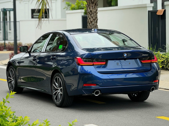 BMW 320i 2024 bán lại rẻ hơn 200 triệu đồng so với niêm yết: Người bán khẳng định 'mới 100%, chưa đăng ký, chưa đăng kiểm, vừa nhận đã bán luôn'- Ảnh 5.
