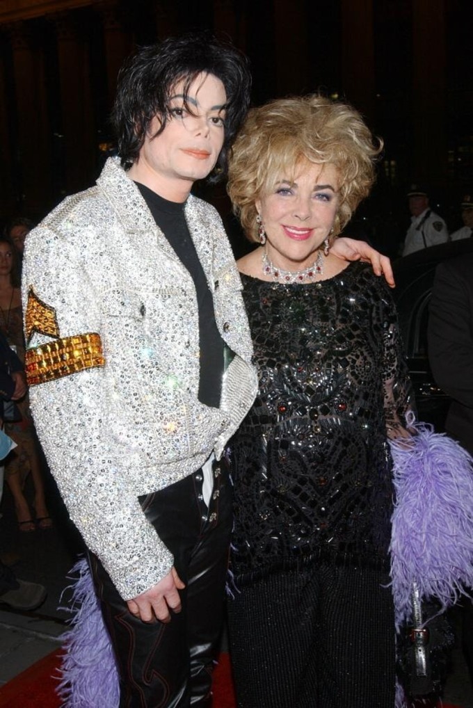 Elizabeth Taylor và Michael Jackson tại concert kỷ niệm 30 năm hoạt động âm nhạc của ca sĩ. Ảnh: WireImage