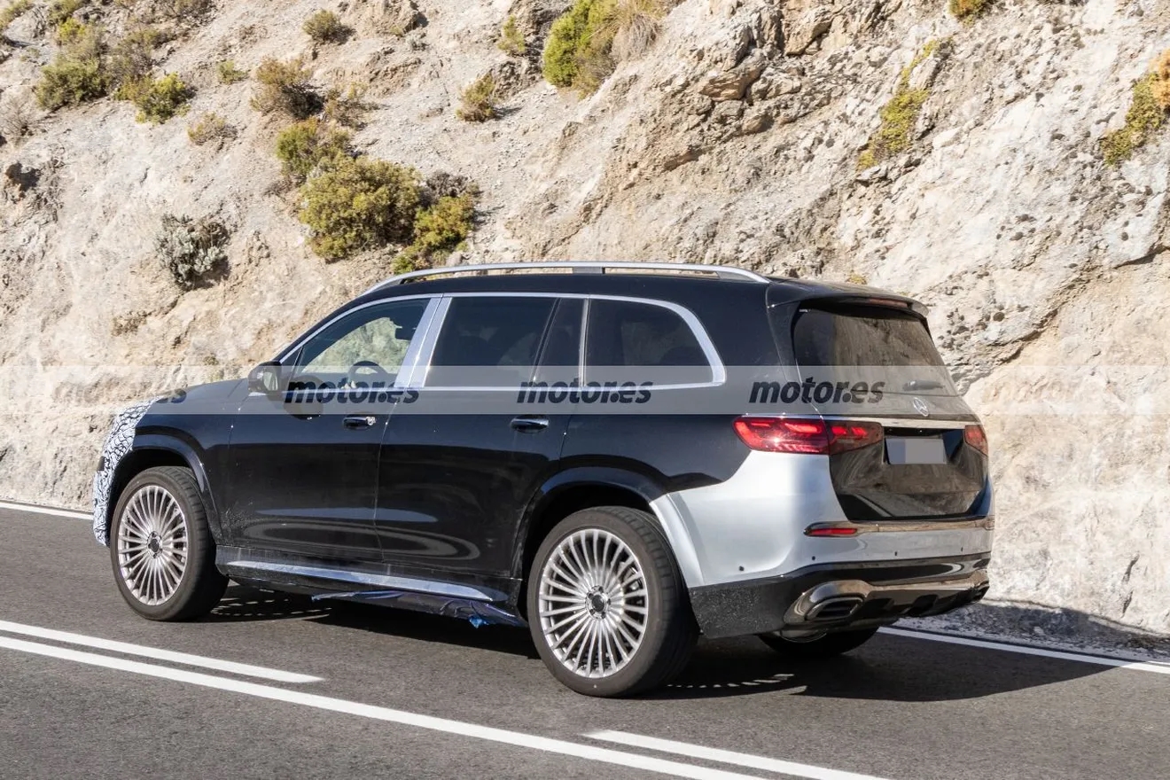 Mercedes-Maybach GLS 2026 bị bắt gặp chạy thử: Lộ gần hết chi tiết, thay đổi bên ngoài không đáng kể, dự kiến thêm màn hình cho ghế phụ- Ảnh 10.