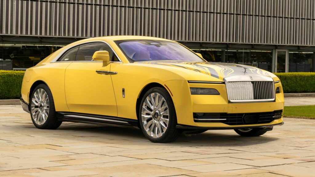 Rolls-Royce Spectre bản đặc biệt Semaphore với màu sơn siêu "độc"- Ảnh 1.