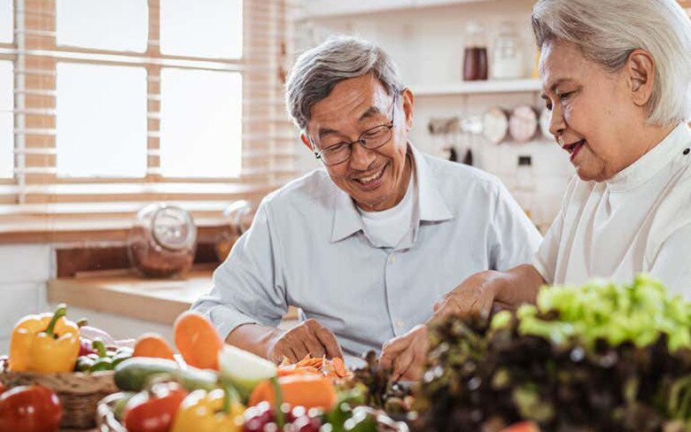 Ăn uống lành mạnh là biện pháp phòng bệnh ung thư nói chung, ung thư gan nói riêng rất hiệu quả. Ảnh minh họa. 