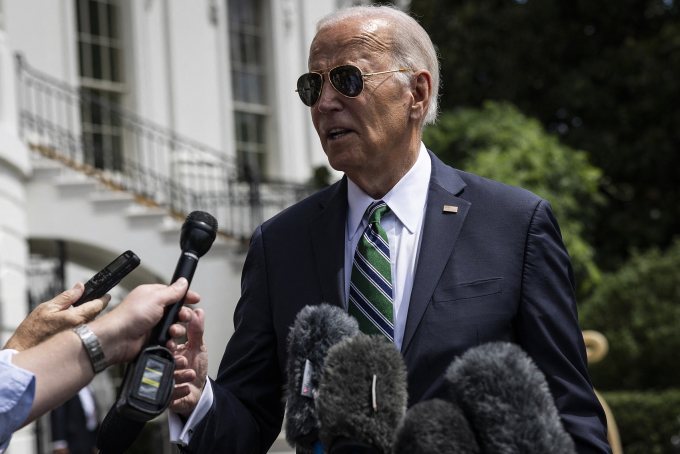 Tổng thống Mỹ Joe Biden trả lời phóng viên tại Nhà Trắng ngày 13/8. Ảnh: AFP