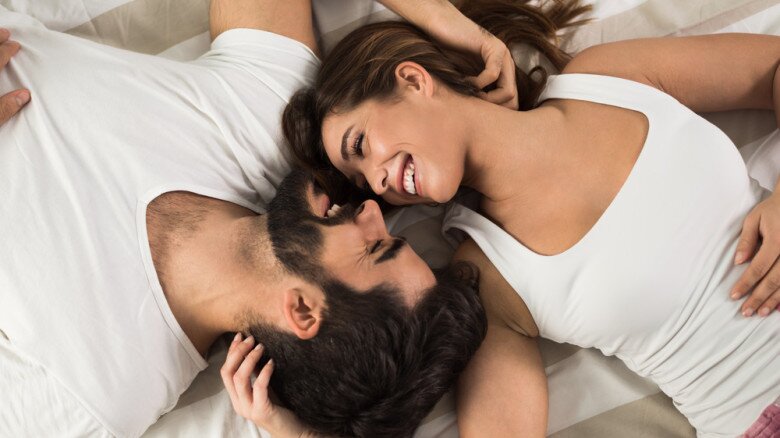 Có rất nhiều lý do khiến “độ bền” trên giường bị ảnh hưởng. (Ảnh minh hoạ).