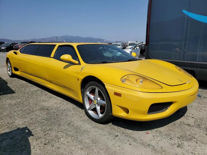 Chiếc Ferrari này nhìn thì hay nhưng rao bán mãi nhiều năm không được, lý do lại đến từ bản độ cực kỳ tâm huyết và độc đáo- Ảnh 3.