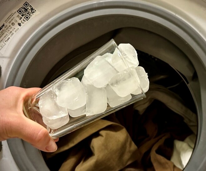 Học hàng xóm cho 3 viên đá lạnh vào máy giặt, tôi bất ngờ với điều đã xảy ra - 1