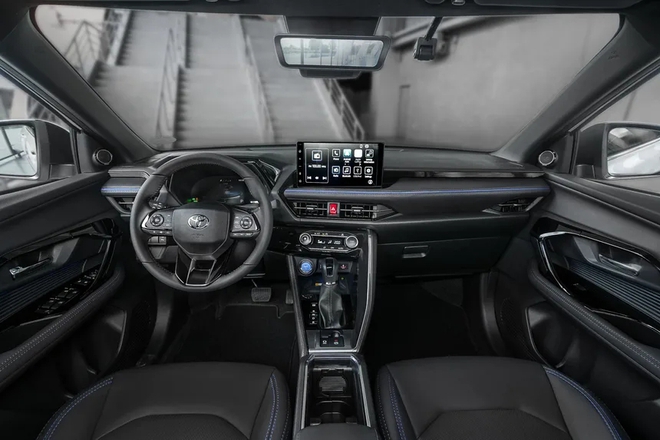 Toyota Yaris Cross thêm bản thể thao mới: Bodykit hầm hố, cánh gió lớn, gương tích hợp màn hình như Range Rover- Ảnh 7.