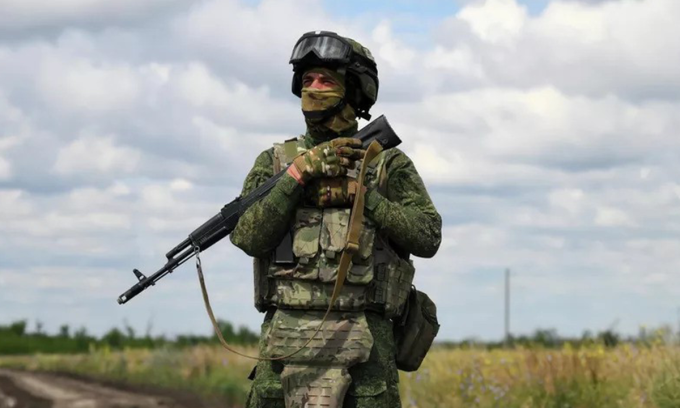 Binh sĩ Nga thuộc cánh quân Trung tâm tại tỉnh Donetsk hồi tháng 7. Ảnh: RIA Novosti