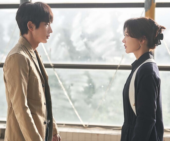 Linh là đồng nghiệp xinh nhất công ty tôi. (Ảnh minh họa)