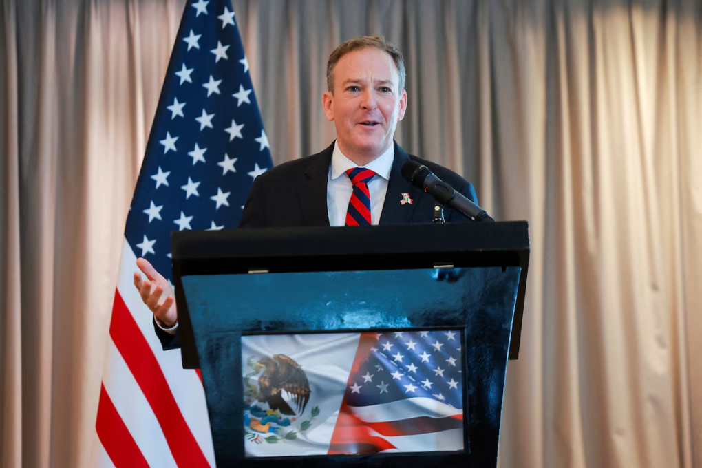 Ông Lee Zeldin, Giám đốc Cơ quan Bảo vệ Môi trường Mỹ (EPA) tại sự kiện ký kết biên bản ghi nhớ giữa Mỹ và Mexico, thành phố Mexico, Mexico, ngày 24/7. Ảnh: Reuters