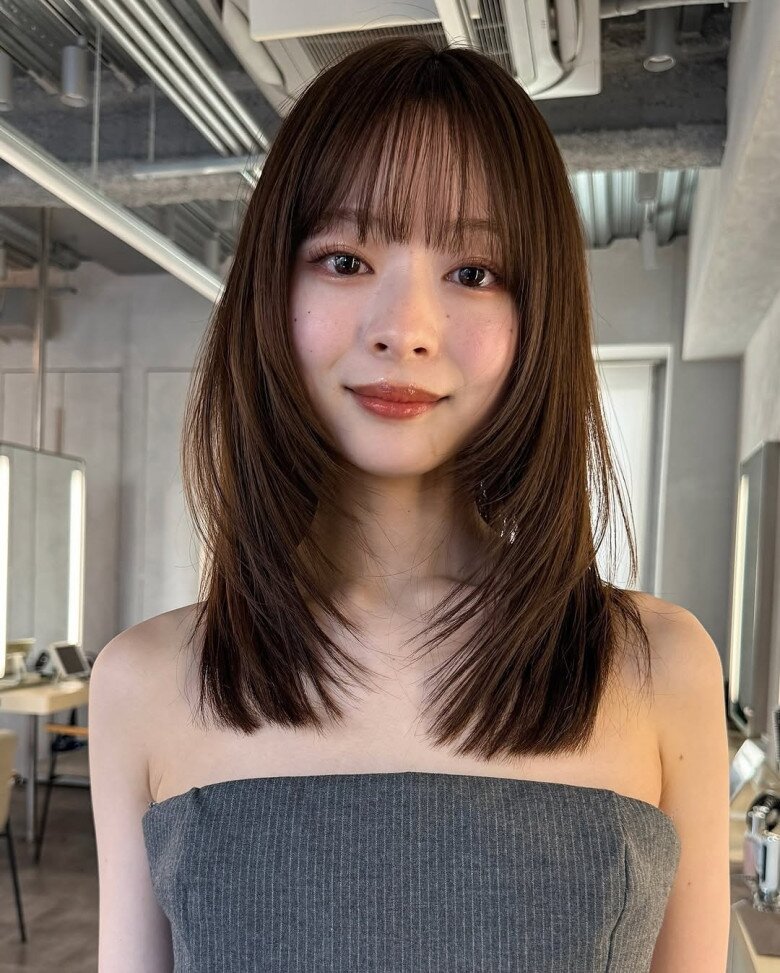 Tóc ngắn cho mặt tròn: Top 6 kiểu được yêu thích nhất giúp hóa thon gương mặt lại giảm chục tuổi, dùng tay vuốt là đẹp - 5