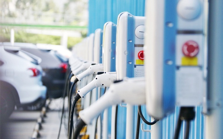 Muốn pin xe điện bền hơn nên dùng sạc chậm hay sạc nhanh? Câu trả lời chính xác không phải ai cũng biết