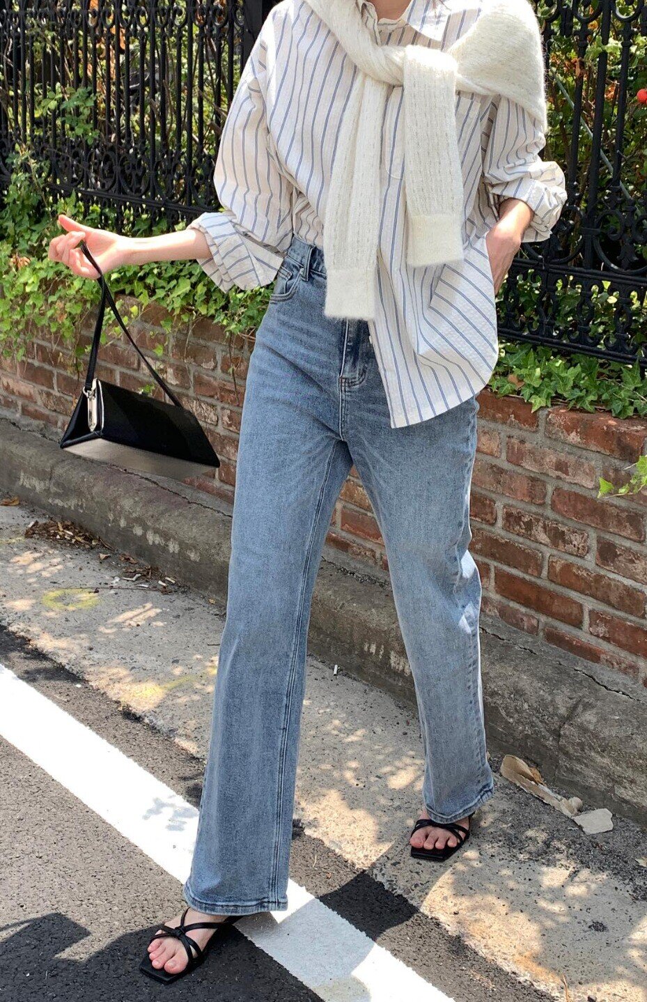 Bí kíp amp;#34;hồi sinhamp;#34; 5 món quần áo cũ, diện lên sang như hàng hiệu: Vừa tiết kiệm vừa amp;#34;chanh sảamp;#34; hết nấc - 5