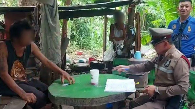 Bị cáo buộc xâm hại nữ sinh 14 tuổi, thầy giáo ở Thái Lan rút súng bắn tử vong người thân của cô bé- Ảnh 2.