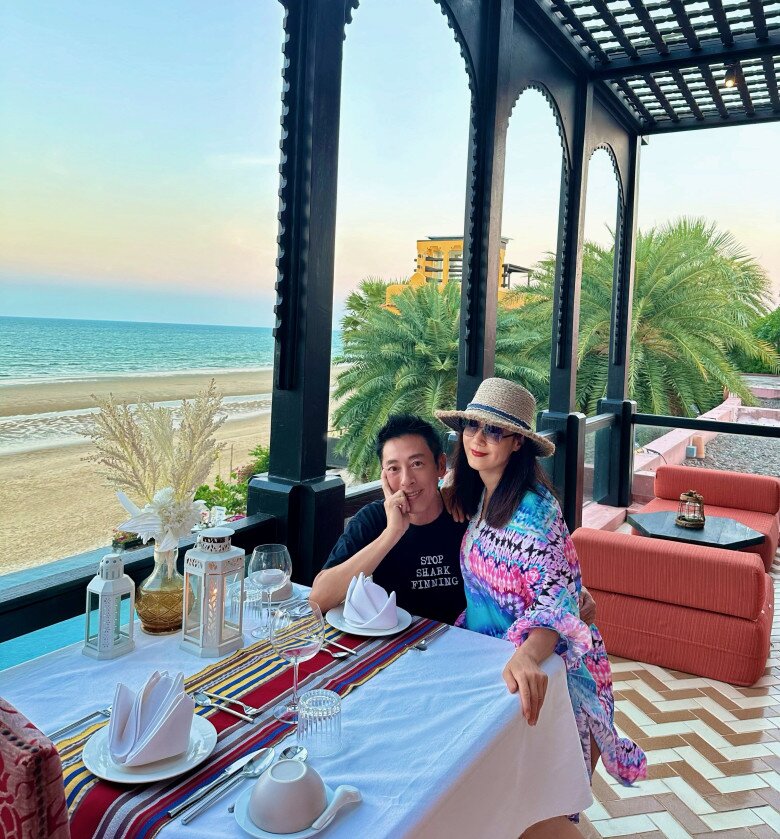 Cặp vợ chồng showbiz không ăn thịt, không sinh con để giữ nhan sắc, ngoại hình sau 25 năm thật khó nhận ra - 8