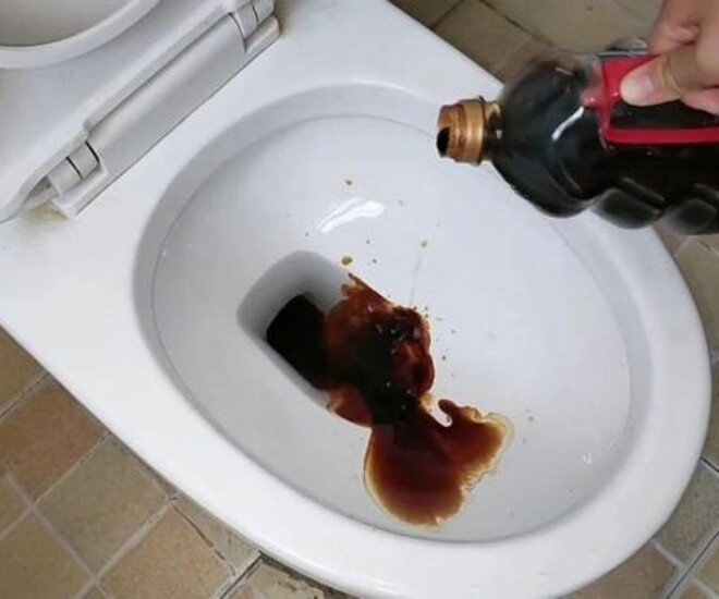 Xem thêm: Cách dùng xì dầu làm sạch bồn cầu