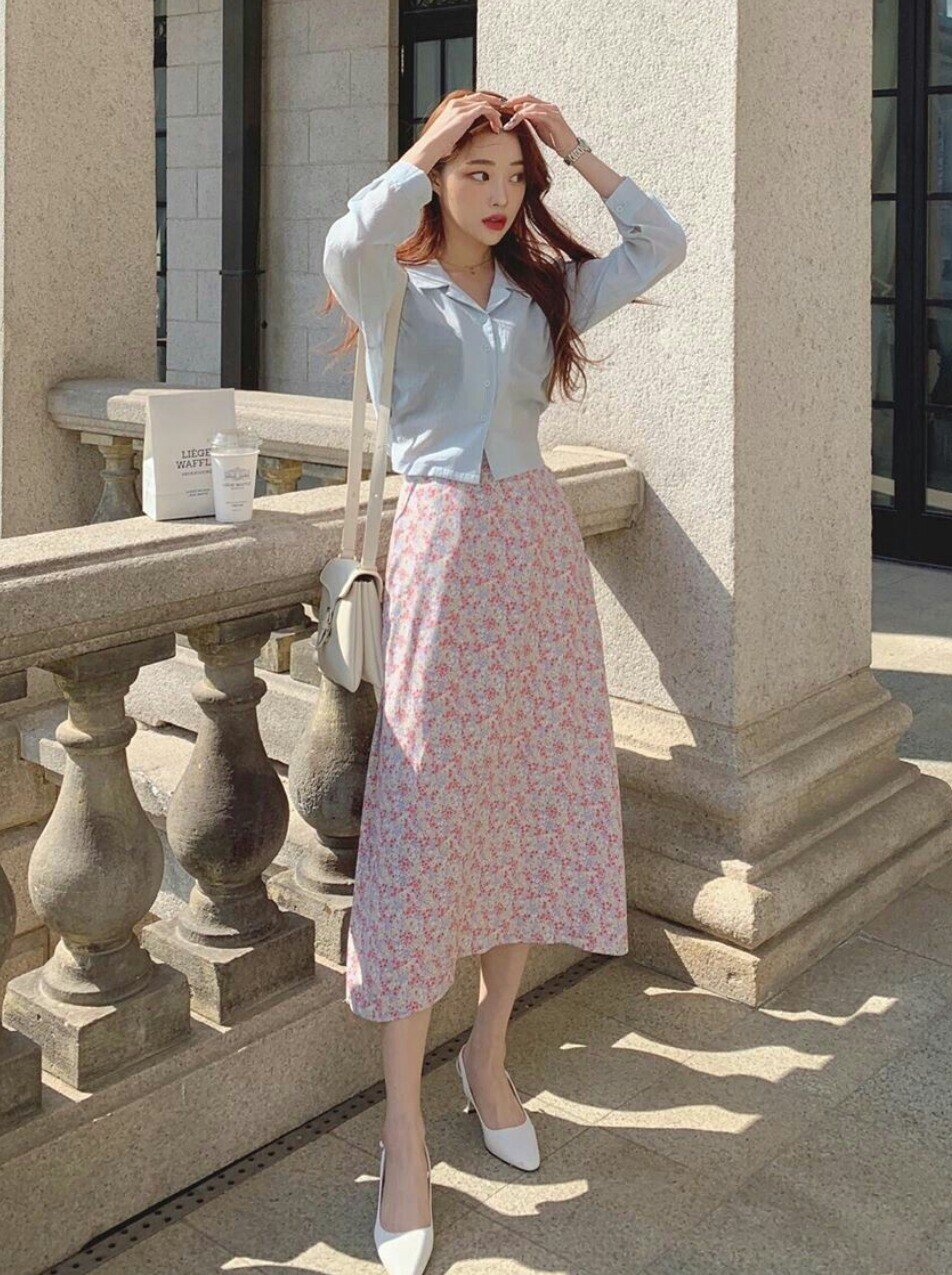 Chị em đua nhau săn 5 mẫu chân váy này vì “ăn gian” tuổi quá đỉnh: Diện lên vừa thon gọn vừa trẻ trung như gái đôi mươi - 12