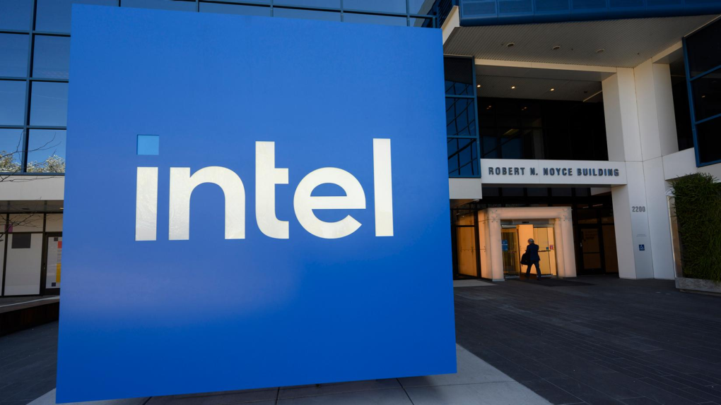 Bên ngoài trụ sở Intel ở California. Ảnh: Intel