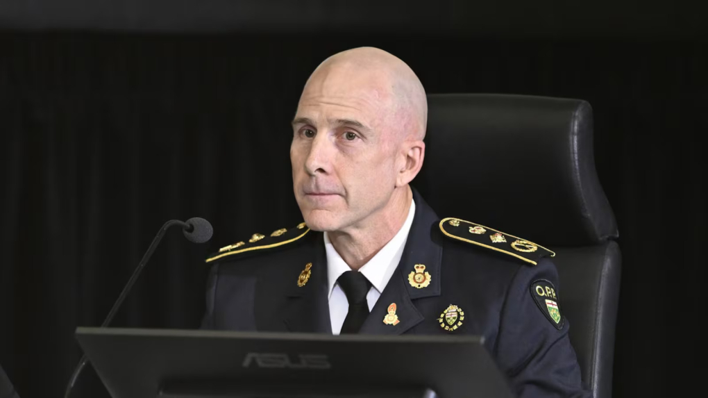 Chủ tịch Hiệp hội Cảnh sát trưởng Canada (CACP) Thomas Carrique trong họp báo ở Ottawa, năm 2022. Ảnh: Canadian Press