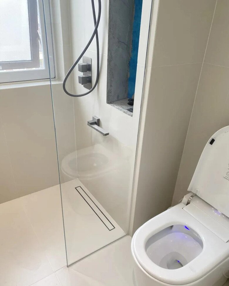 Người trẻ dần “quay lưng” với phòng tắm kính, thiết kế thay thế này vừa sang lại vừa thực dụng - 7