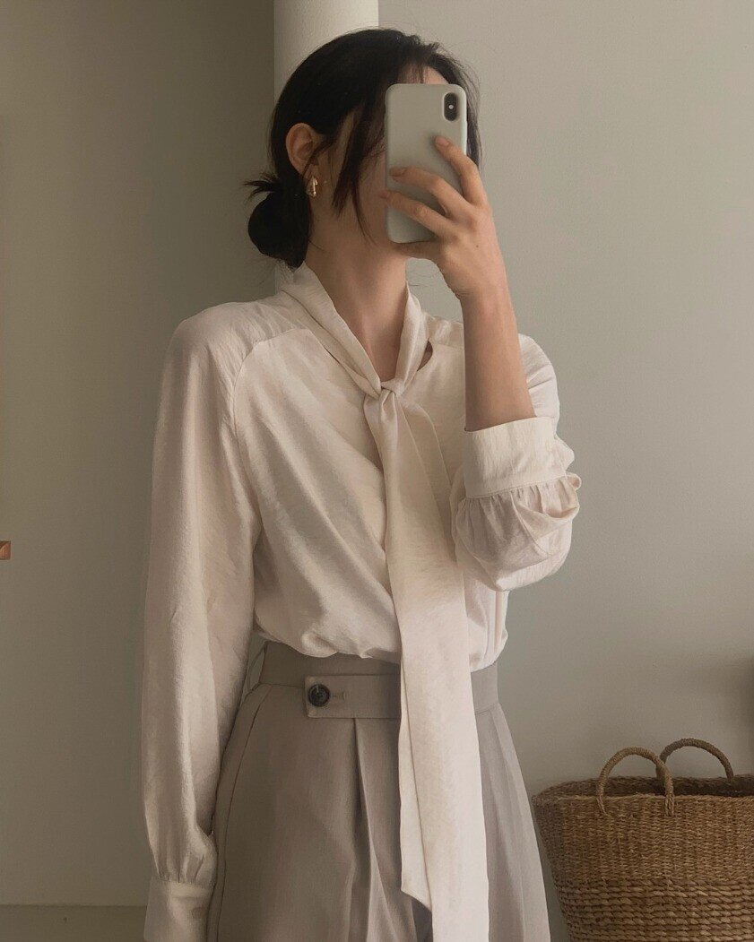 Nếu chỉ được chọn 5 món đồ để mặc đi làm cả mùa thu, tôi sẽ amp;#34;chốt đơnamp;#34; ngay lập tức những món này: Vừa giữ ấm lại thanh lịch khỏi bàn - 7