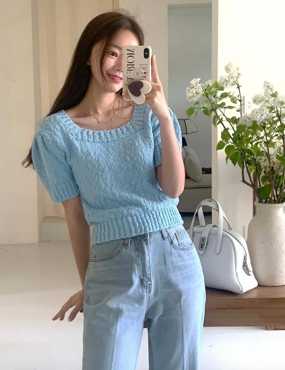 Nếu chỉ được chọn 5 món đồ để mặc đi làm cả mùa thu, tôi sẽ amp;#34;chốt đơnamp;#34; ngay lập tức những món này: Vừa giữ ấm lại thanh lịch khỏi bàn - 9